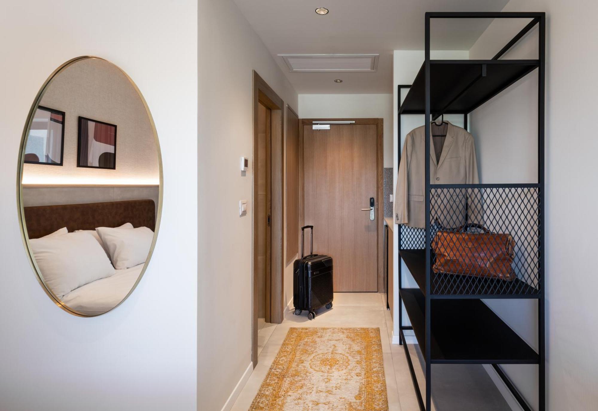 Tayo Studios & Apartments Бат-Ям Екстер'єр фото