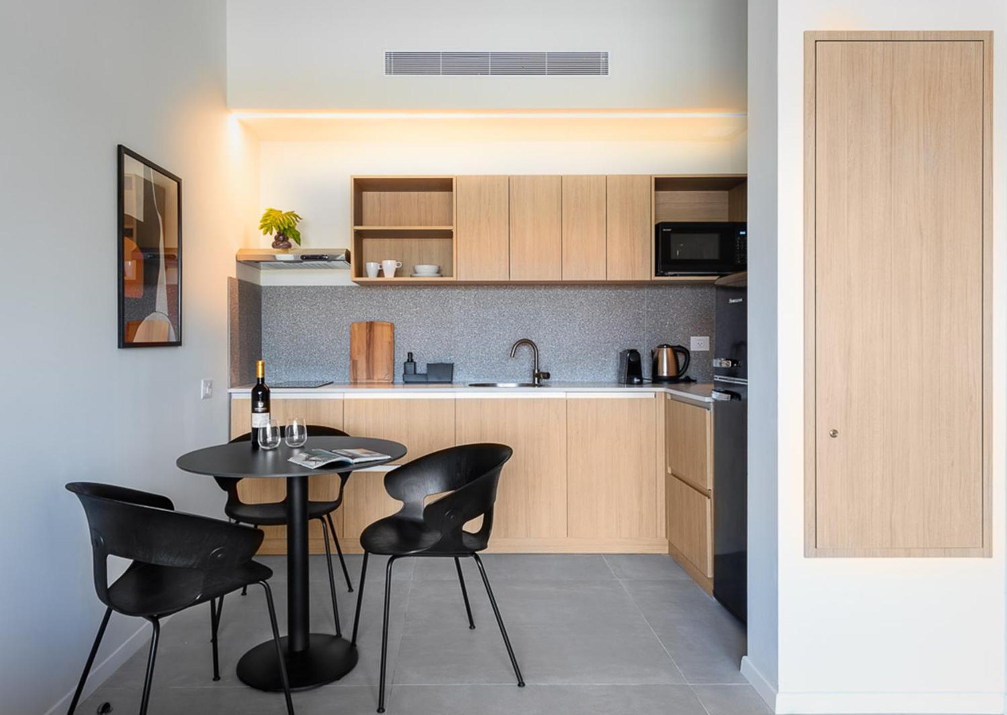 Tayo Studios & Apartments Бат-Ям Екстер'єр фото